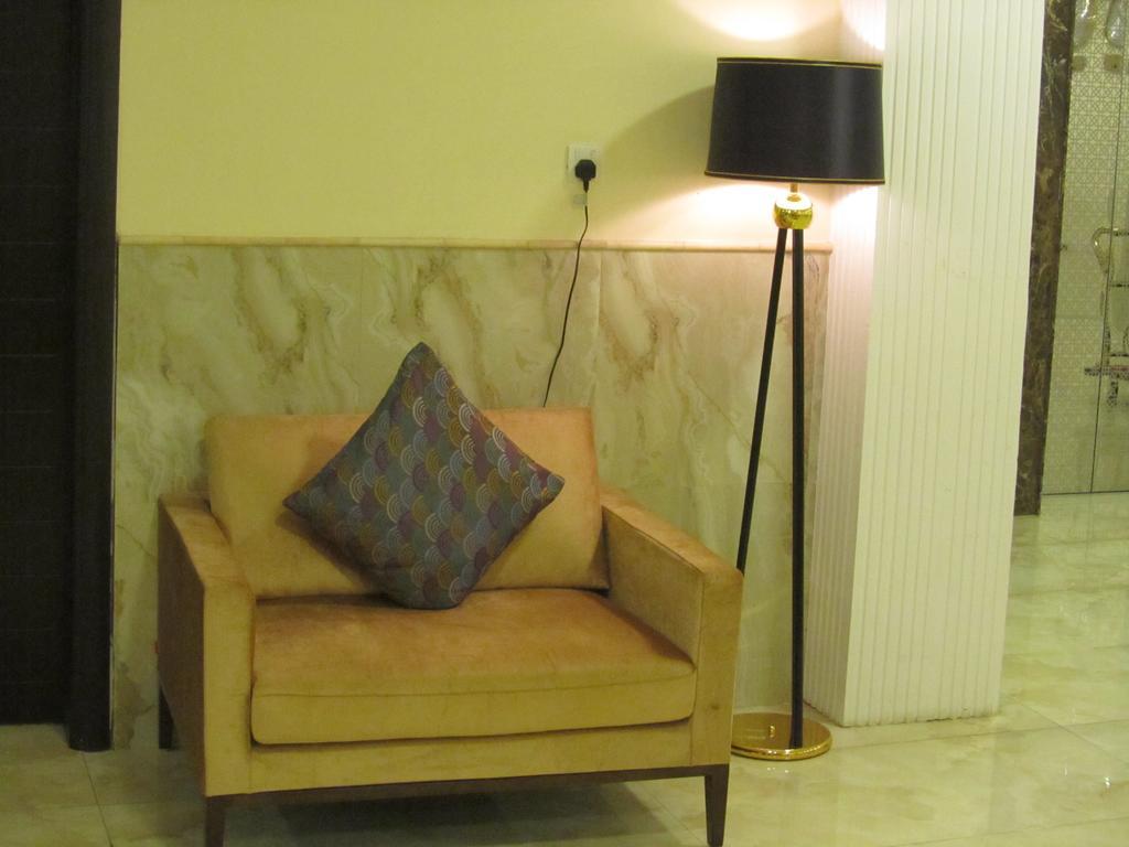Jw Inn Hotel Nadinah Exteriér fotografie