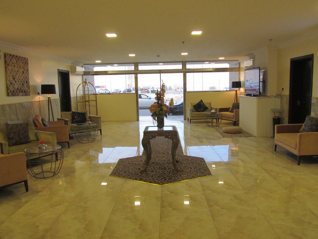 Jw Inn Hotel Nadinah Exteriér fotografie